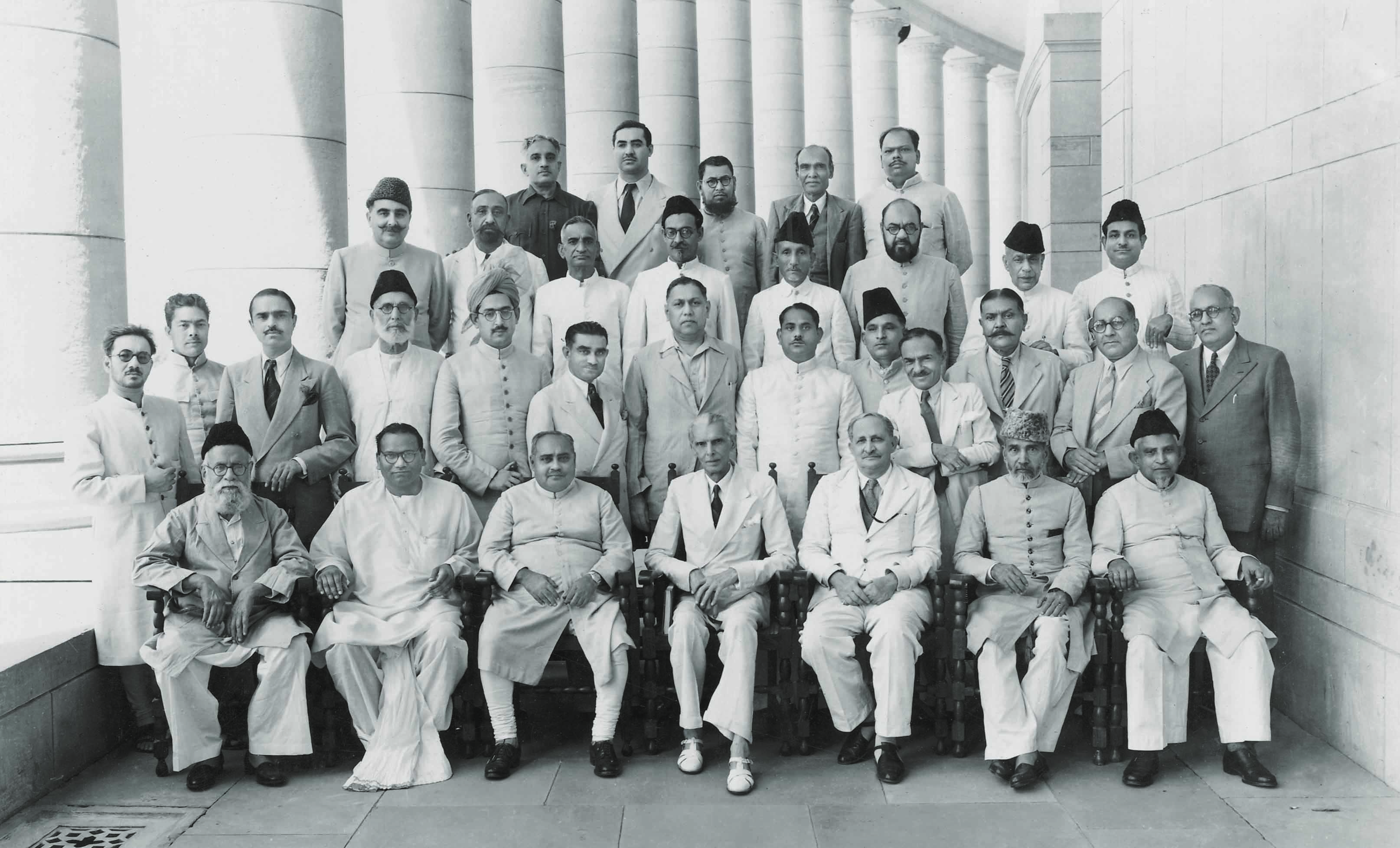 پاکستان بنانے والے کون؟